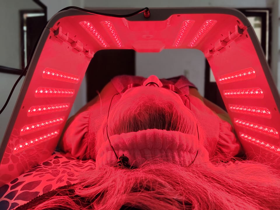 Cabina LED facial en Amán Spa